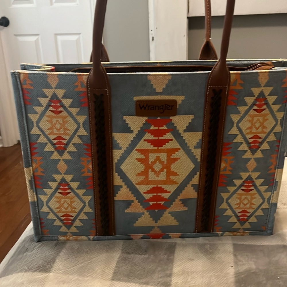 Large Wrangler Tote